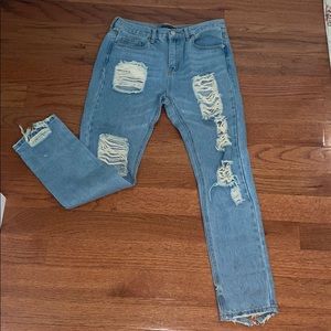 Brandy Melville OS ripped boyfriend jeans